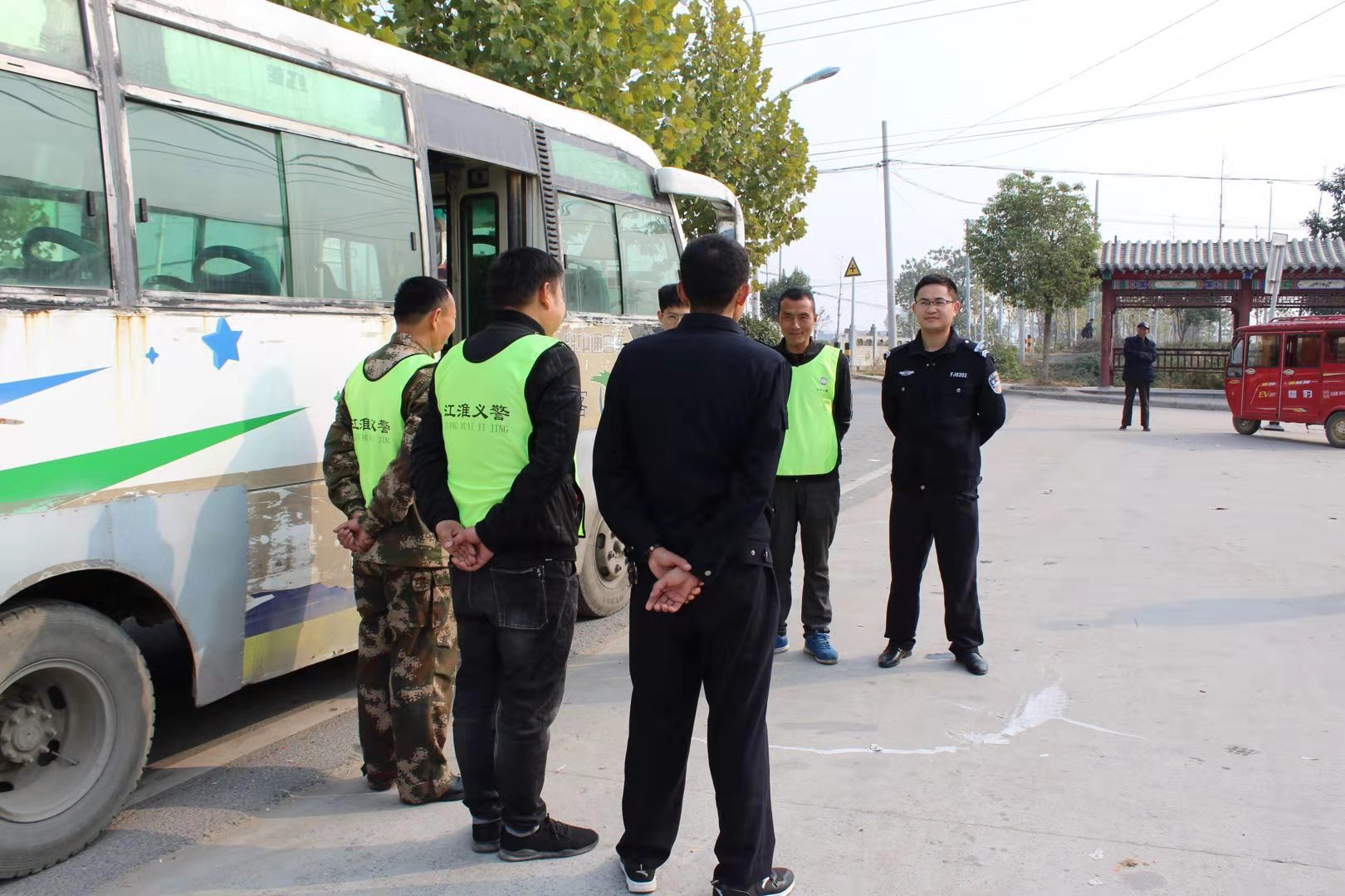 烏江所:組織民警聯(lián)合“江準(zhǔn)義警”開展車站宣傳